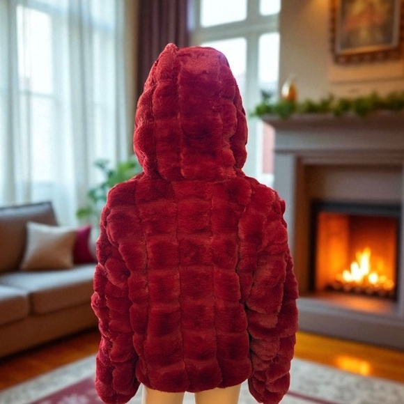 Women’s Faux Fur Hooded Jacket size L. NWT. - Picture 2 of 13